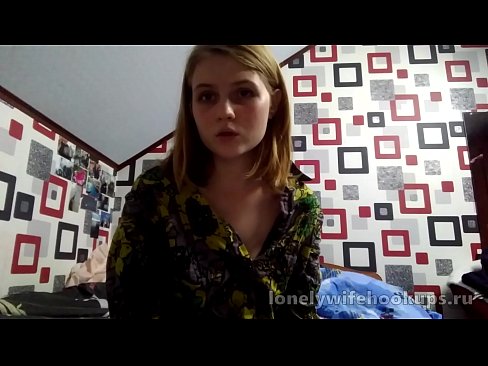 ❤️ 来自俄罗斯的年轻金发碧眼的学生喜欢更大的阴茎。 ️❌ Porno❤